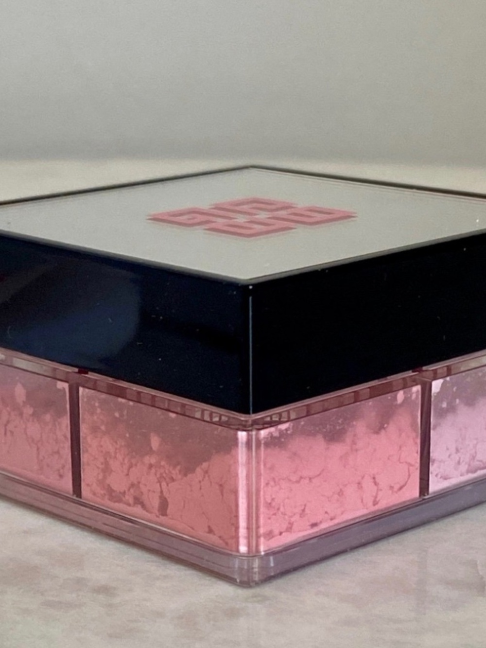 Givenchy Prisme Libre Loose Powder Blush - Shade 02 Taffetas Rosé - 0.14 oz